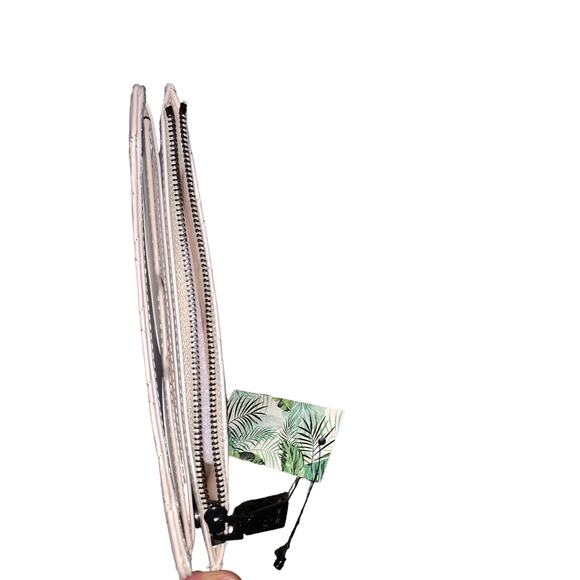 BADGLEY MISCHKA VEGAN LEATHER TOTE / CROSSBODY AND WALLET BAG 2PCS SET NWT - Picture 14 of 16